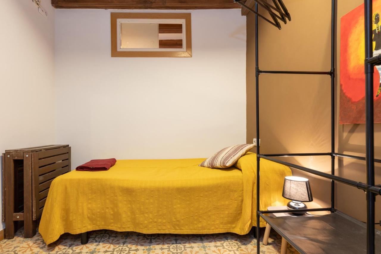Aparteasy - Central Gracia Apartments Barcelona Ngoại thất bức ảnh