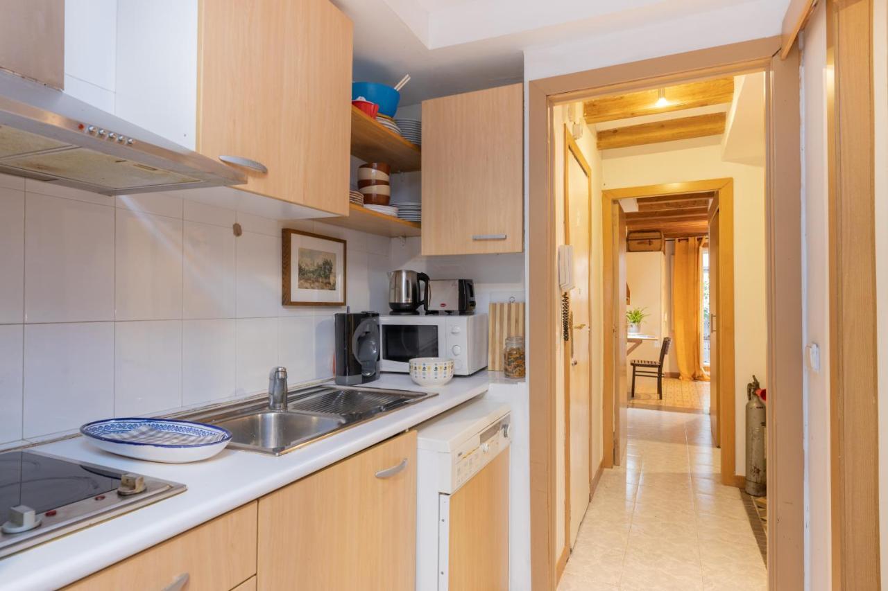 Aparteasy - Central Gracia Apartments Barcelona Ngoại thất bức ảnh