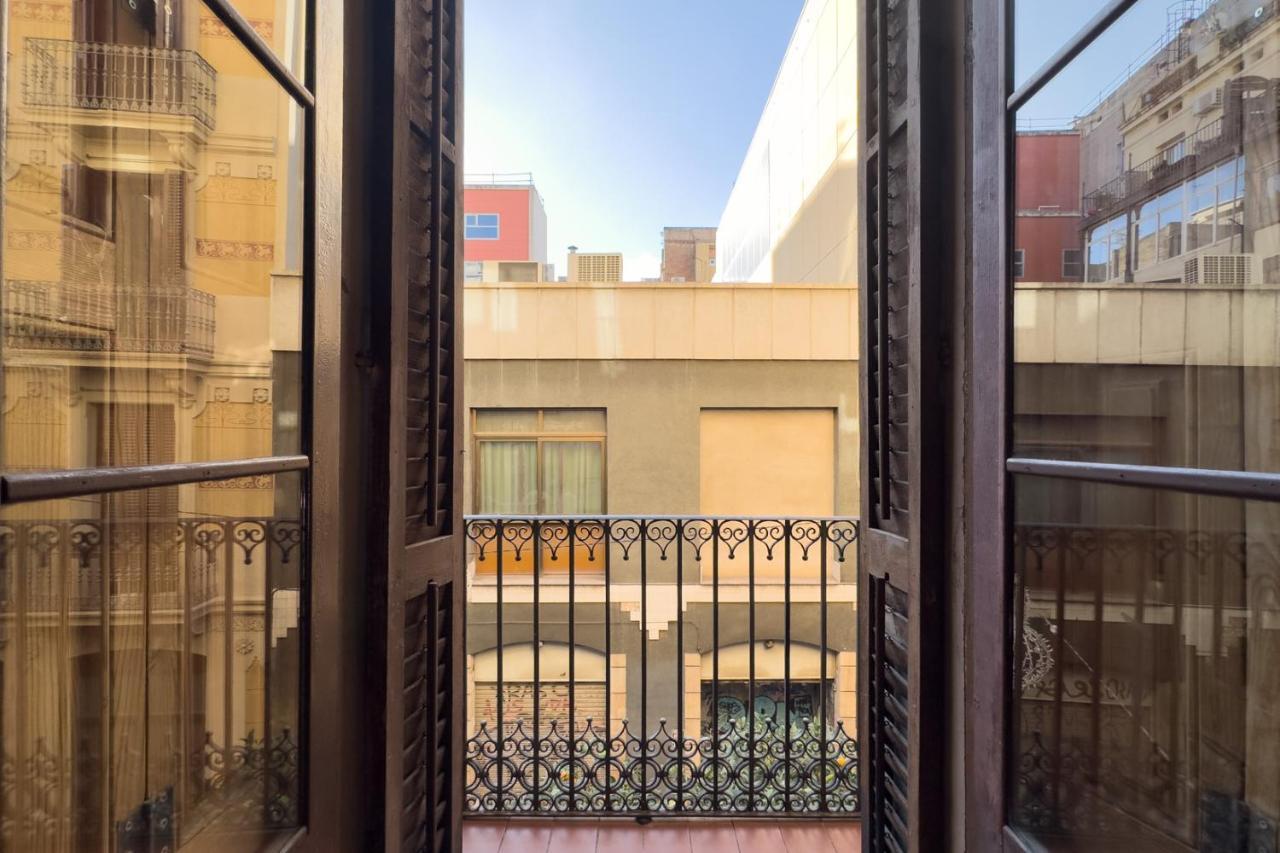 Aparteasy - Central Gracia Apartments Barcelona Ngoại thất bức ảnh