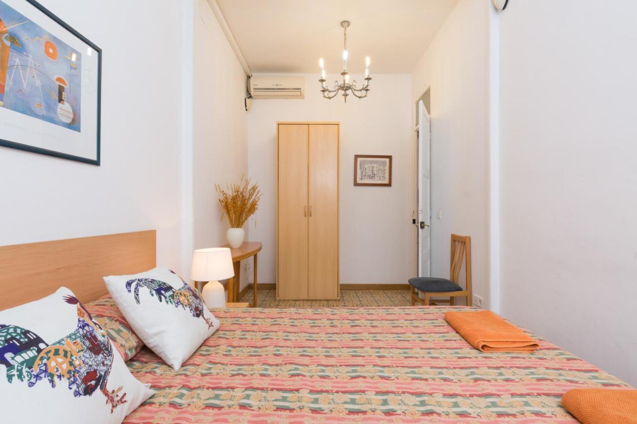 Aparteasy - Central Gracia Apartments Barcelona Ngoại thất bức ảnh
